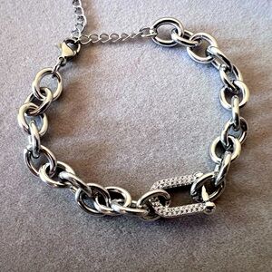 Elegant Silver Chain Bracelet